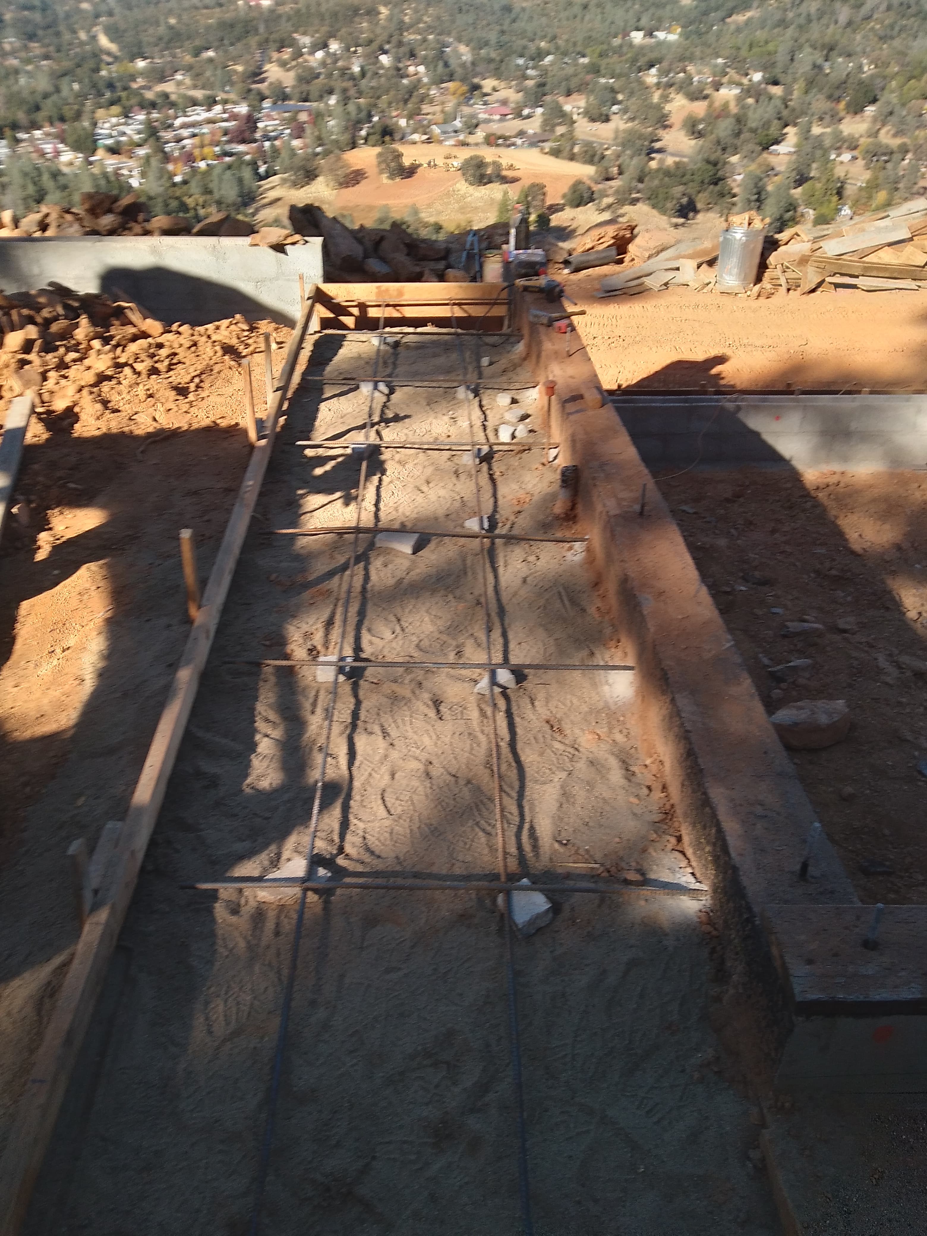 Concrete work and driveway install in Mariposa